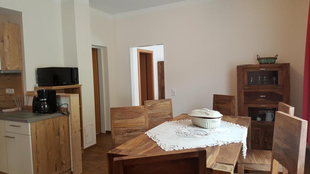 Appartement Juns Tux Eksteriør bilde